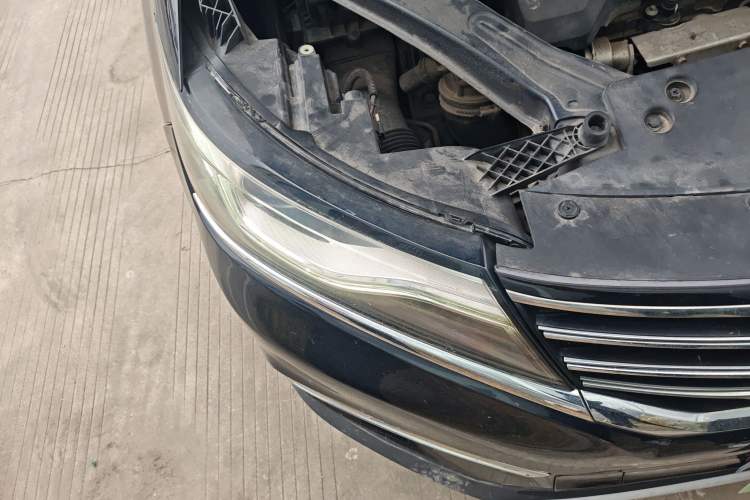 Used Roewe RX5 2016 20T Two-Wheel Drive Manual Flagship Edition