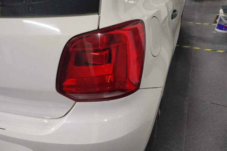 Used Volkswagen Polo 2016 1.4L Manual Fashion Model
