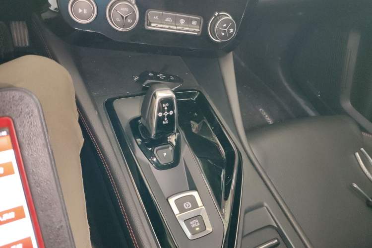 Used Lynk & Co 02 2019 1.5T DCT Two-Wheel Drive Shine Pro Edition China VI Standard
