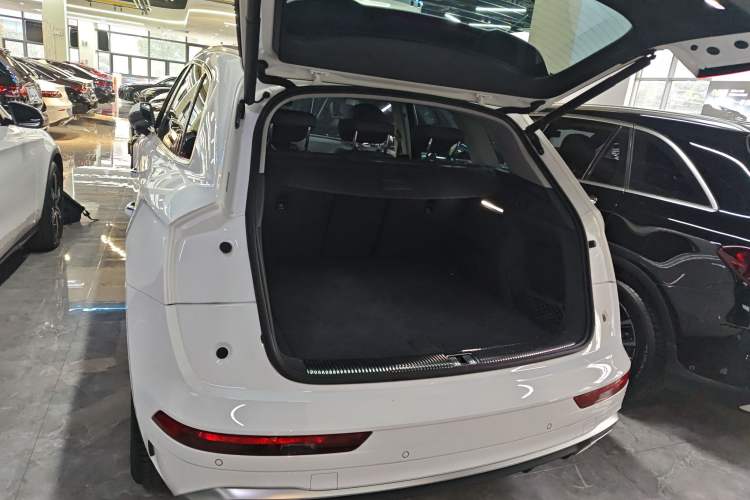 Used Audi Q5L 2021 40 TFSI Luxury Dynamic Edition
