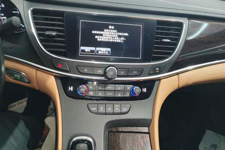 Used Buick LaCrosse 2016 28T Luxury Version