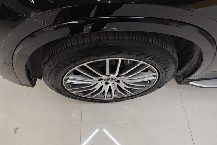 Used Mercedes-Benz GLC 2023 Refreshed GLC 300 L 4MATIC Dynamic Version 7-Seater