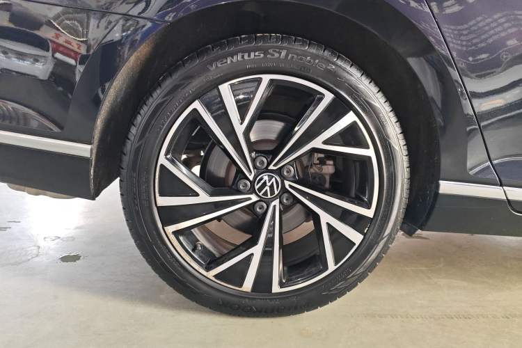 Used Volkswagen Magotan 2020 330TSI DSG Luxury Edition
