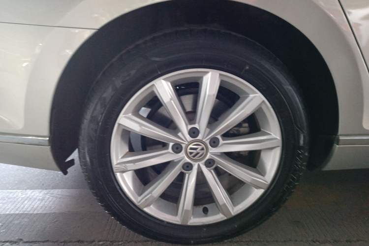 Used Volkswagen Magotan 2019 330TSI DSG Leading Model China VI Standard
