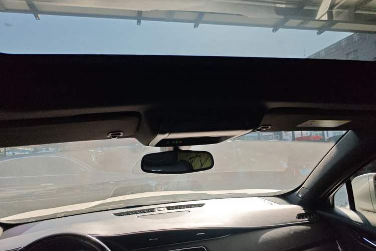 Used Cadillac XT4 2018 28T Two-Wheel Drive Leading Version
