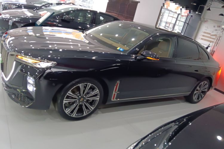 Used Hongqi H9 2024 2.0T Qichang Private Enjoyment Luxury Edition
