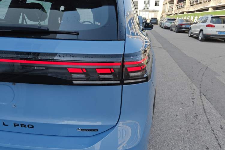 Used Volkswagen Tiguan L 2024 PRO 380TSI Four-Wheel Drive R-Line Prestige Edition