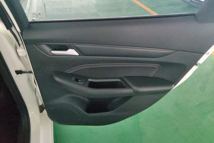 Used Ford Escort 2021 1.5L Automatic Diamond Edition
