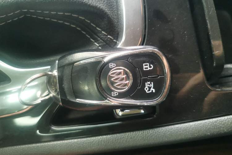 Used Buick Regal 2017 20T Prestige Model