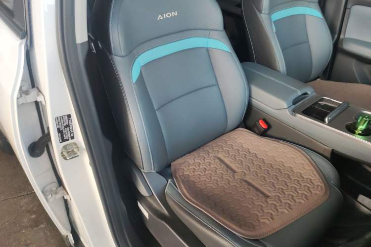 Used AION Y 2023 Plus 510 Smart Edition