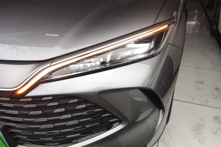 Used BYD Song L DM-i 2025 Intelligent Driving Version 112 km Beyond-Range Type