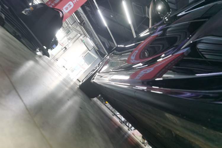 Used Porsche 718 2018 Cayman 2.0T
