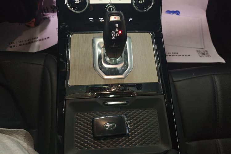 Used Land Rover Range Rover Evoque 2021 Range Rover L 249 PS R-Dynamic SE Luxury Edition
