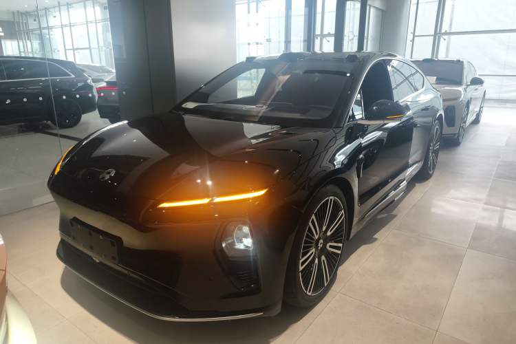 Used Nio ET9 2025 100 kWh