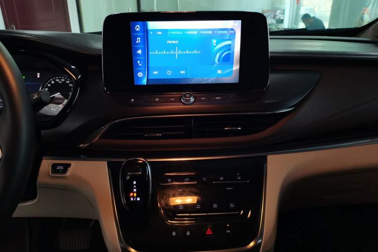 Used Buick GL8 2021 Land Cruiser Executive Class 652T Comfort Model