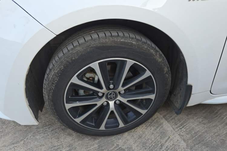 Used Toyota Levin 2023 Smart Electric Hybrid Dual-Engine 1.8L Leading Edition
