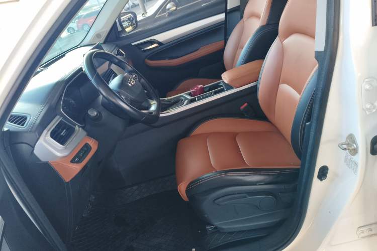 Used Geely Auto Vision X6 2020 1.4T CVT Luxury Edition