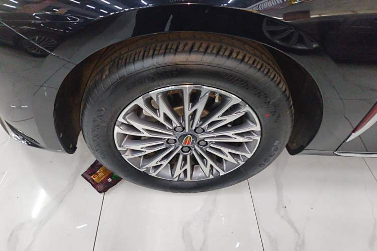 Used Hongqi H5 2024 1.5T DCT Smart Connect Flagship Edition
