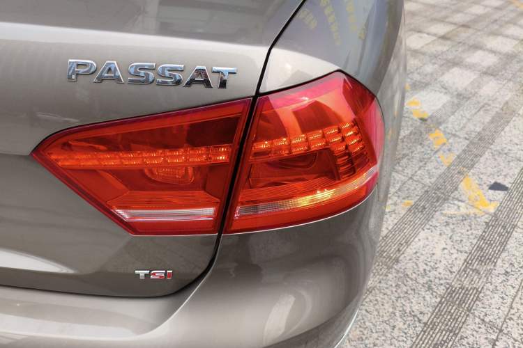 Used Volkswagen Passat 2014 1.8TSI DSG Prestige Edition
