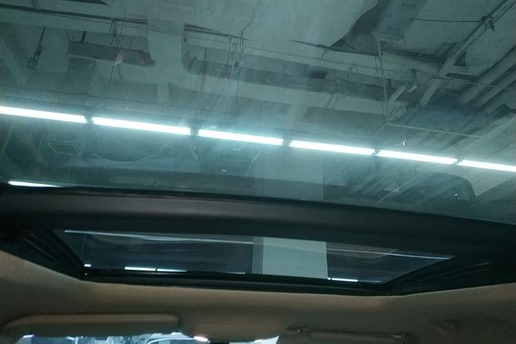 Used Lincoln MKC 2017 2.0T Two-Wheel-Drive Luxury Edition