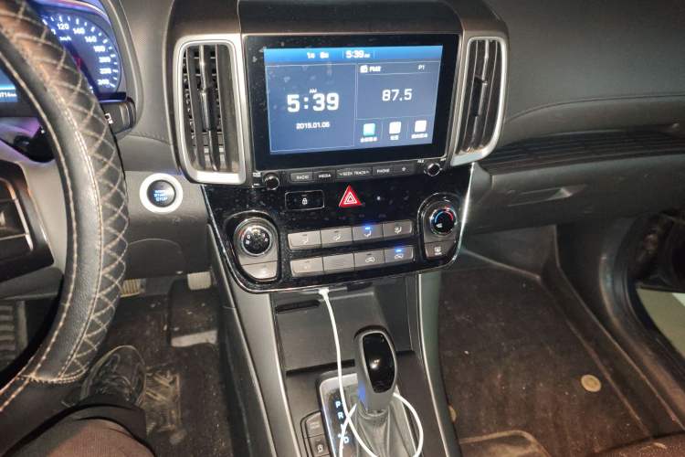 Used Hyundai ix35 2019 2.0L Automatic 2WD Zhiyong·Changxiang Edition China V Standard