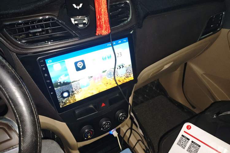 Used Wuling Hongguang 2015 1.5L S1 Comfort China V Standard