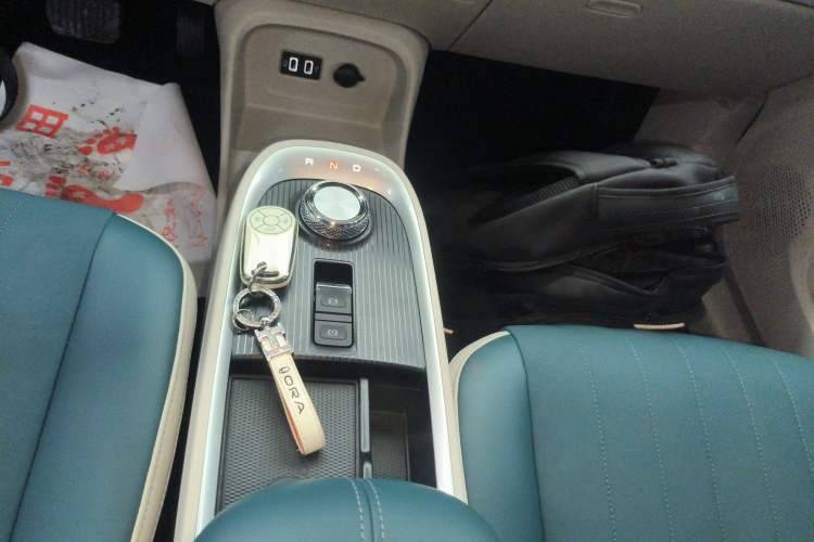 Used ORA Good Cat 2022 400km Standard Range Luxury Version Lithium Iron Phosphate
