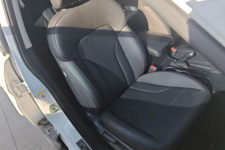 Used Haval M6 2017 1.5T Manual Two-Wheel Drive Elite Model