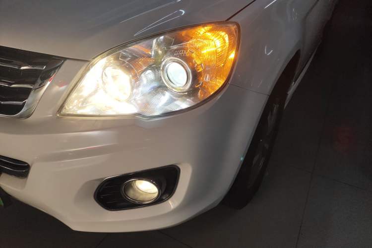 Used Haval H6 2016 Upgraded Model 1.5T Manual Two-Wheel Drive Urban Version