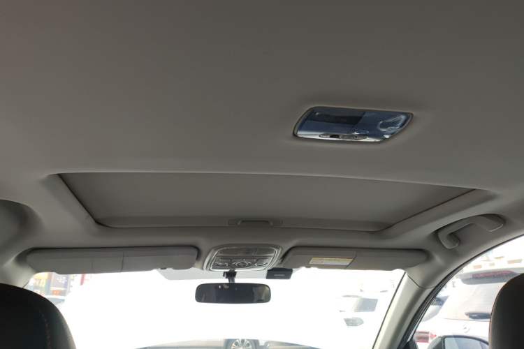 Used Haval H6 2016 Upgraded Model 1.5T Manual Two-Wheel Drive Elite Version
