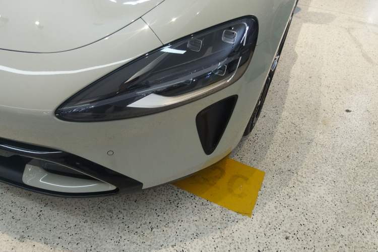 Used  SU7 2024 Rear-Drive Ultra-Long Range Advanced Pro-Level Intelligent Driving Version