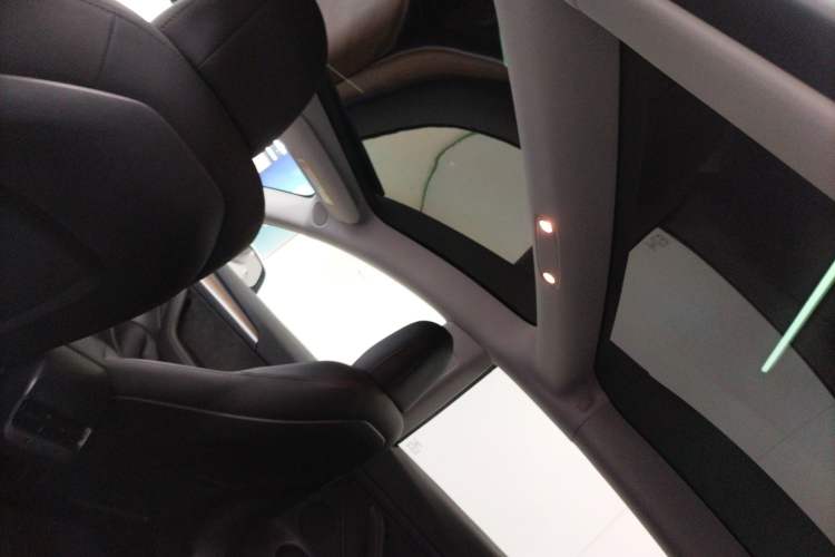 Used Tesla Model 3 2022 Rear-Wheel-Drive Version
