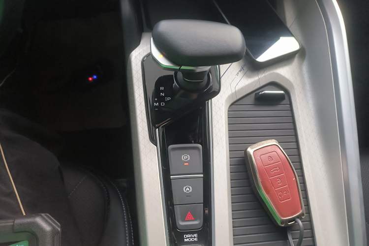 Used Geely Auto Preface 2025 Dongfang Yao 1.5TD Kunlun Edition
