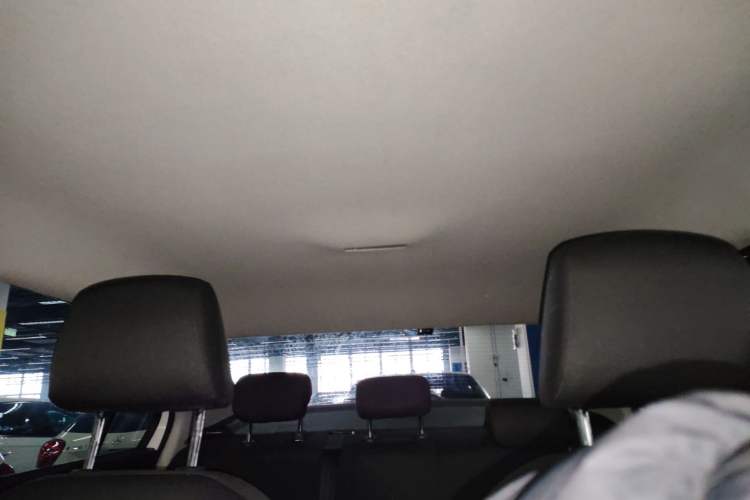 Used Volkswagen Jetta 2017 1.5L Manual Fashion Edition
