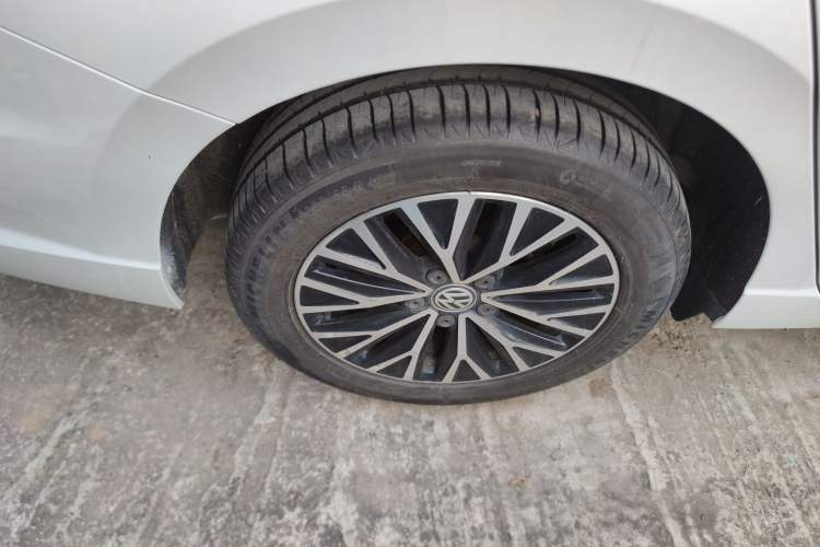 Used Volkswagen Lavida 2021 280TSI DSG Comfort Edition
