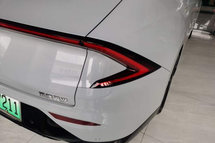 Used Wuling Xingguang 2024 Co-Creation Edition 510 Advanced Model