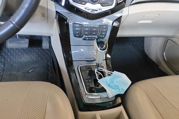 Used BYD Surui 2012 1.5TID Automatic Luxury Version
