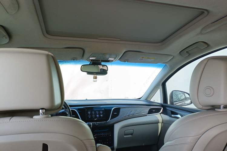 Used Buick GL8 2018 28T Avenir Avia China VI Standard