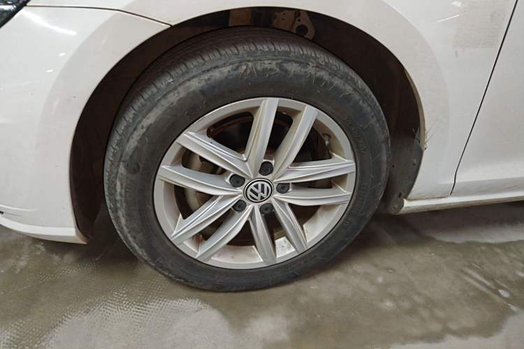 Used Volkswagen Golf 2019 280TSI DSG Comfort Version China VI Standard
