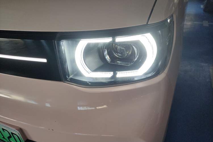 Used Wuling Hongguang MINIEV 2022 Macaron Premium Model – Lithium Iron Phosphate