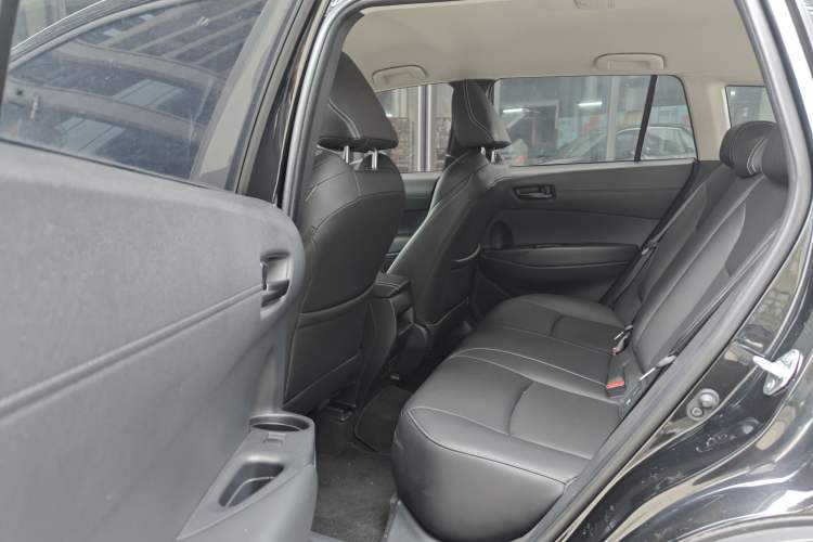 Used Toyota FRONTLANDER 2024 2.0L CVT Elite Edition
