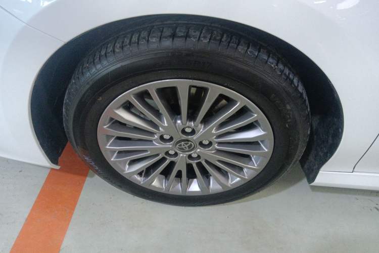 Used Toyota Camry 2024 Dual-Motor 2.0 HE Elite Edition