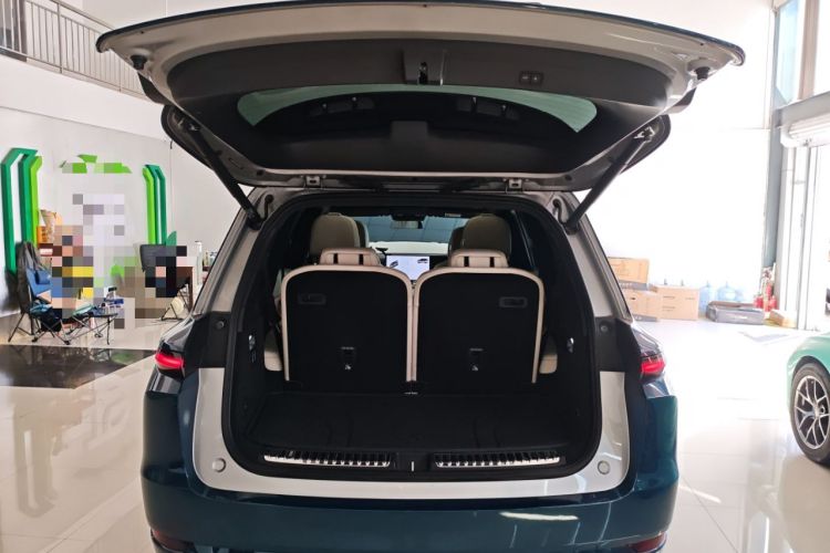 Used Li Auto L9 2022 Max model
