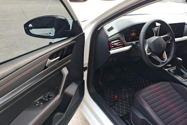 Used Volkswagen Lavida 2024 300TSI DSG Starry Sky Deluxe Edition
