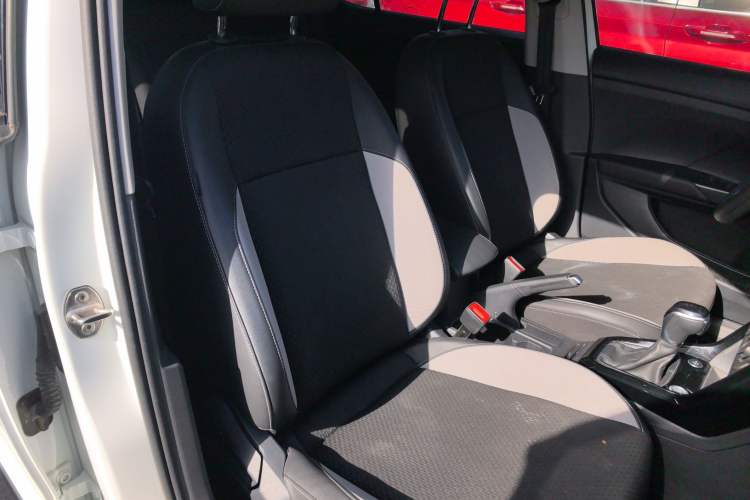 Used Volkswagen Tacqua 2023 200TSI DSG Joy-Connect Edition