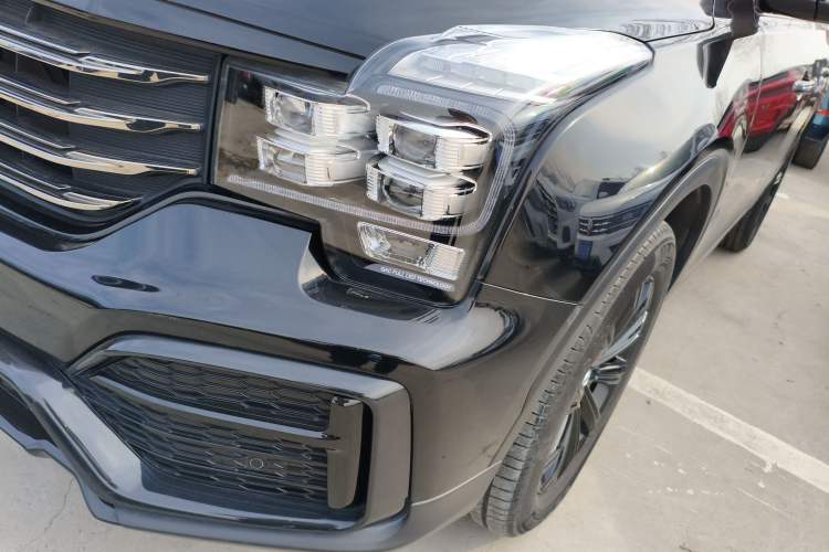 Used GAC Trumpchi GS8 2021 390T Two-Wheel-Drive Dark Knight Edition