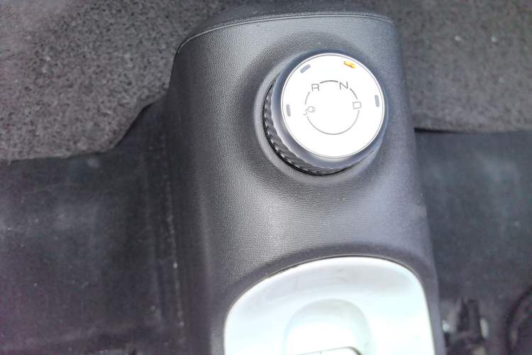 Used Wuling Hongguang MINIEV 2022 GAMEBOY 200km Play Edition with Lithium Iron Phosphate