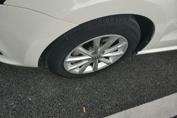 Used Volkswagen Polo 2016 1.6L Automatic Luxury Model