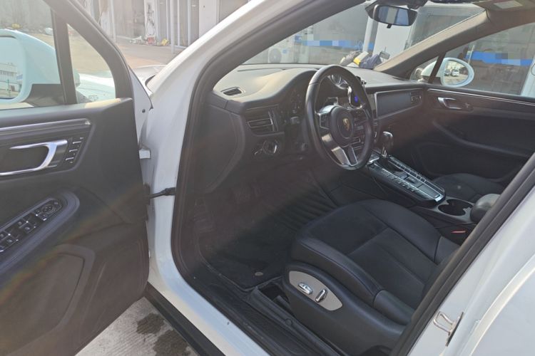 Used Porsche Macan 2021 Macan 2.0T