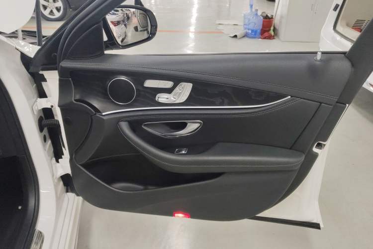 Used Mercedes-Benz E-Class 2019 E 300 L Sport Luxury Edition